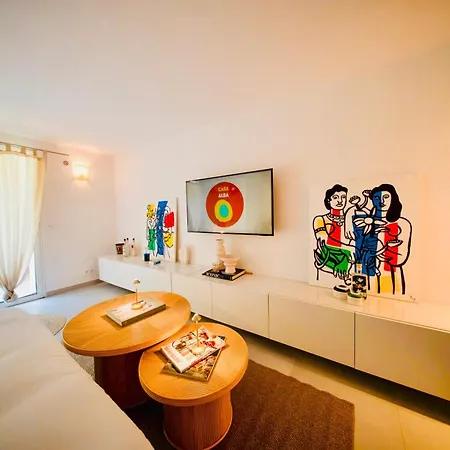 New - Casa Alba, Tropez Appartement