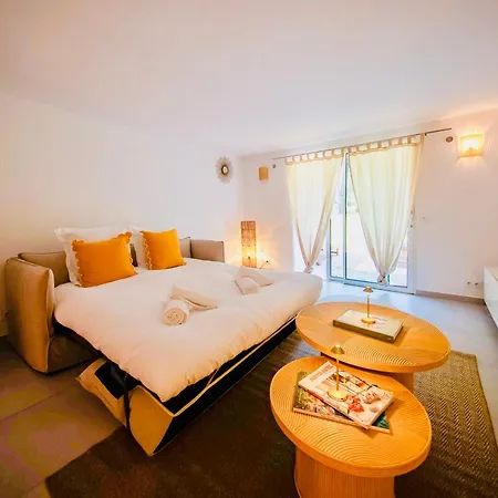New - Casa Alba, Tropez Appartement